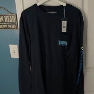 Men’s extra large, vineyard vines, Pittsburgh long sleeve tee